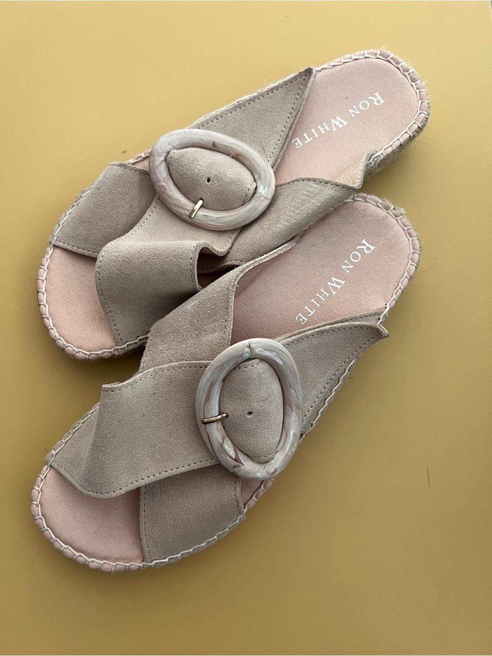 Ron White Erin cross front beige pink suede espadrille sandals buckle sz 39